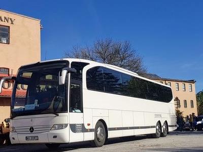 biały mercedes travego 04